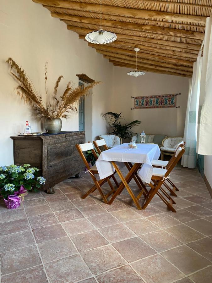 B&B Su Strintu Tuili 외부 사진