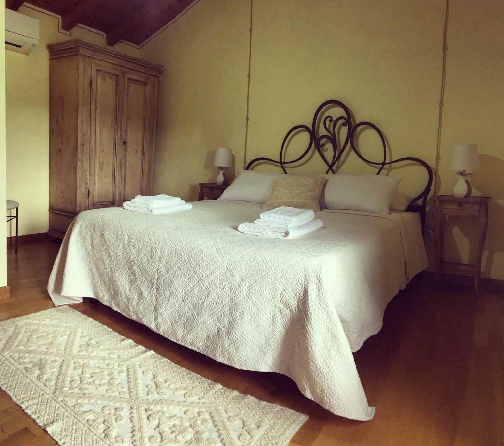 B&B Su Strintu Tuili 외부 사진